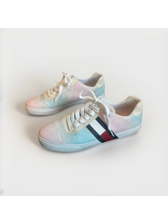 Tommy Hilfiger Shoes - Tommy Hilfiger TWLAYLEE Women’s Sneakers Size 10M Pastel Stripe Casual Shoes